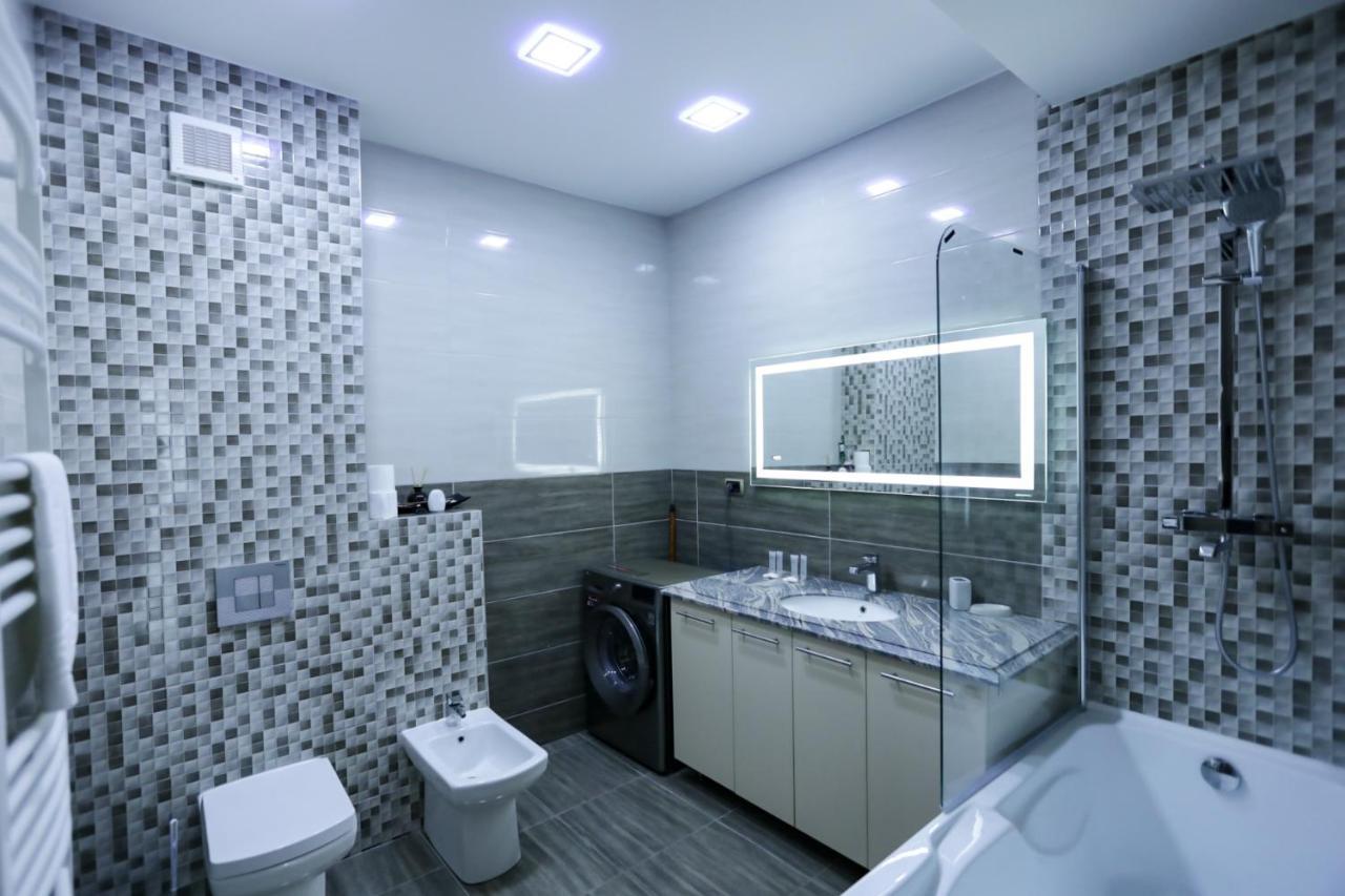 Isaran Apartament With Panoramic City View Braşov Dış mekan fotoğraf