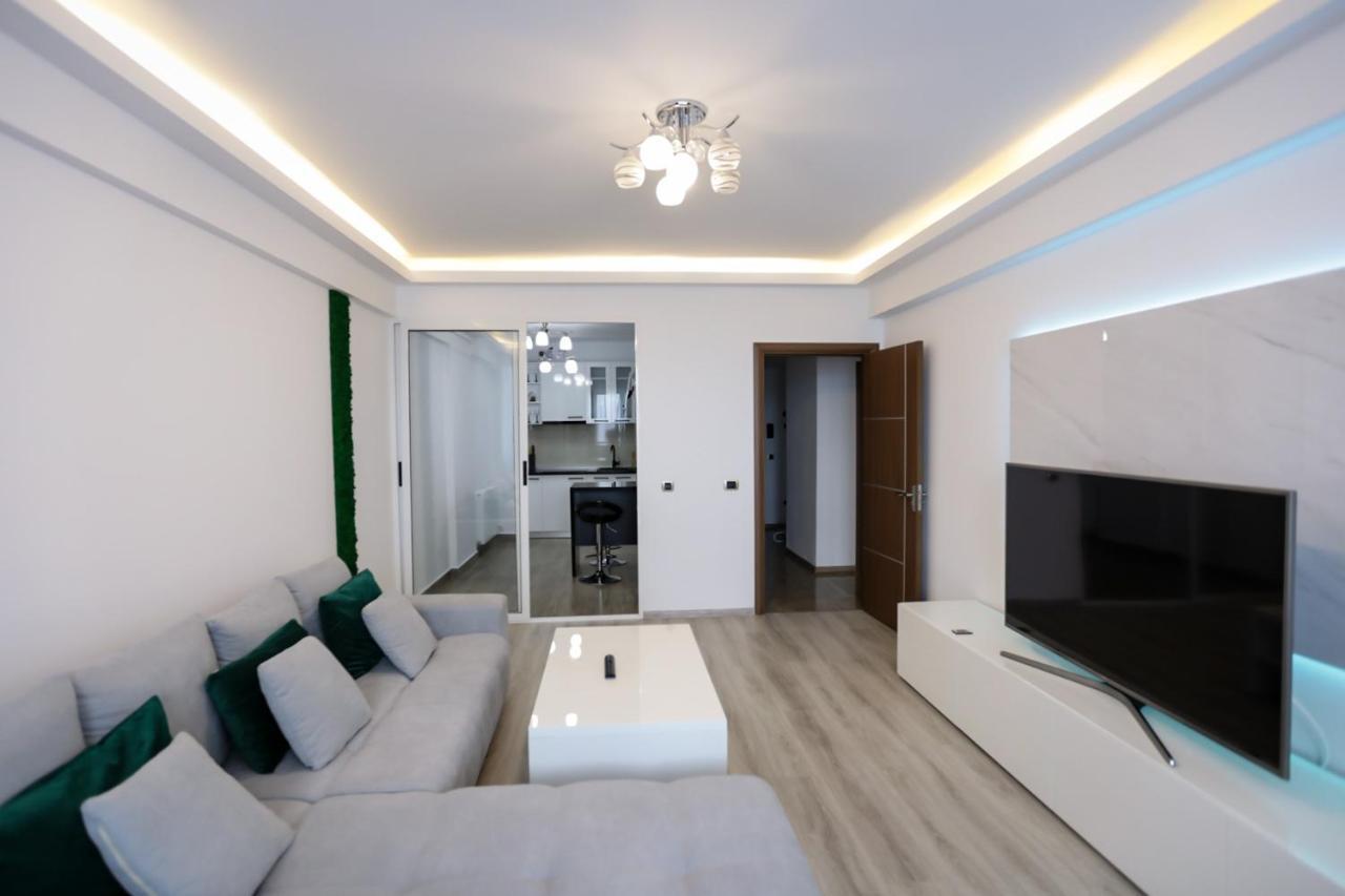 Isaran Apartament With Panoramic City View Braşov Dış mekan fotoğraf