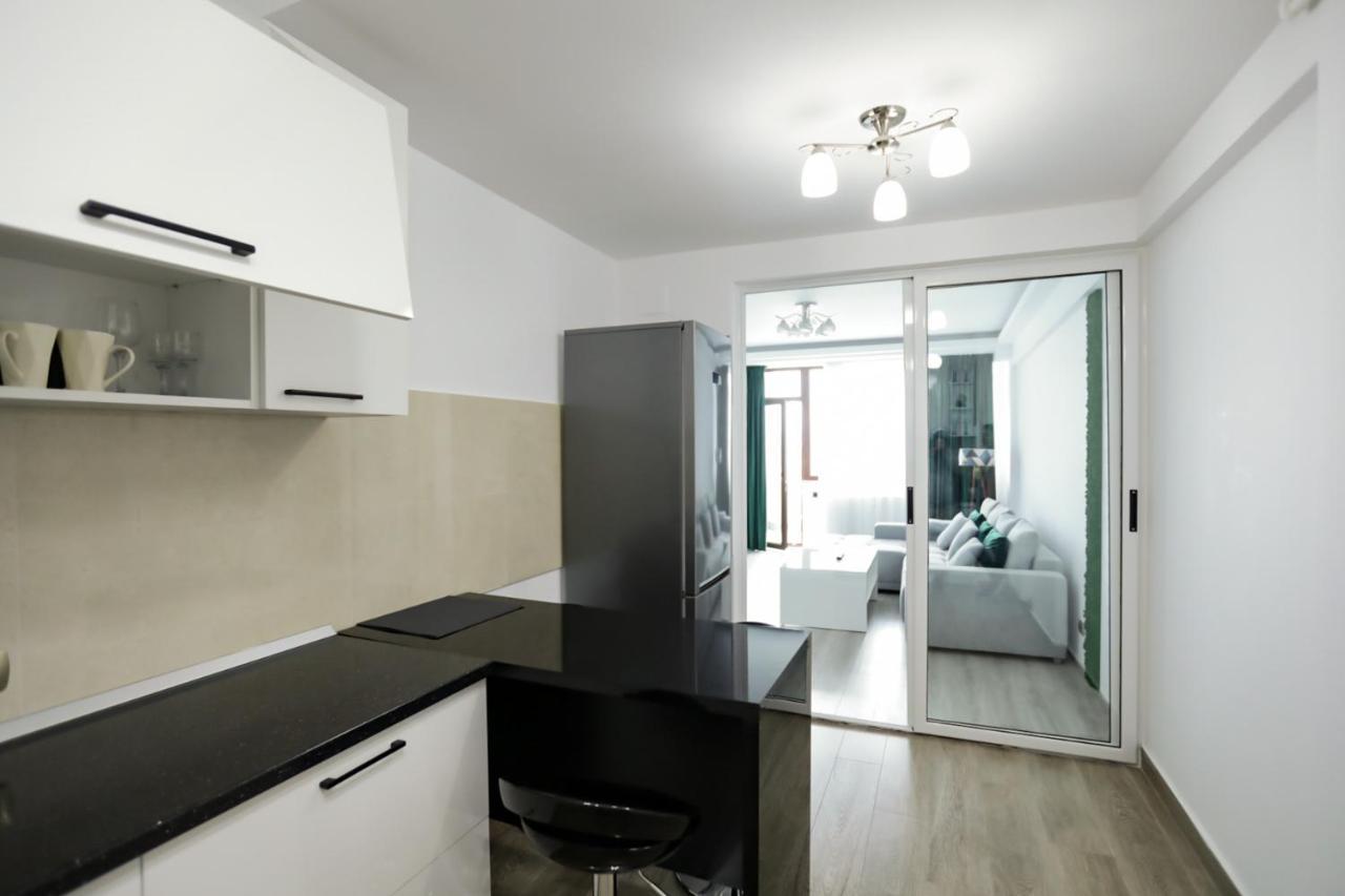 Isaran Apartament With Panoramic City View Braşov Dış mekan fotoğraf