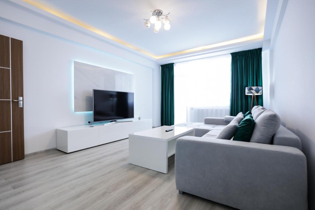 Isaran Apartament With Panoramic City View Braşov Dış mekan fotoğraf