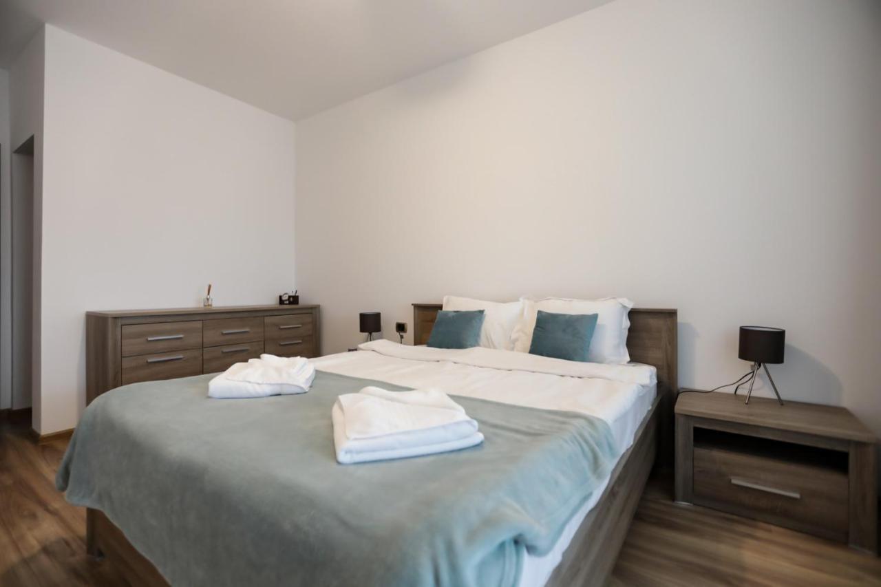 Isaran Apartament With Panoramic City View Braşov Dış mekan fotoğraf